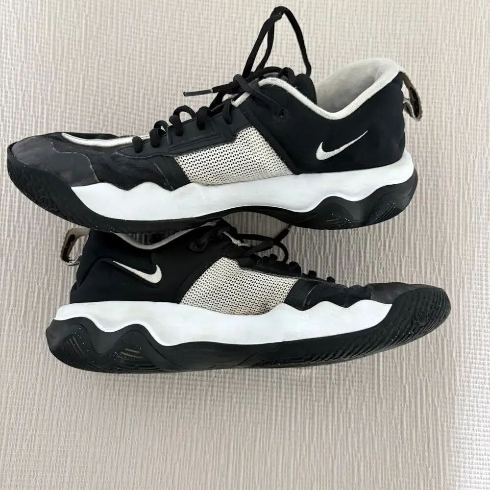 The Nike Giannis Immortality 3 Men's Sz 9 Basketball